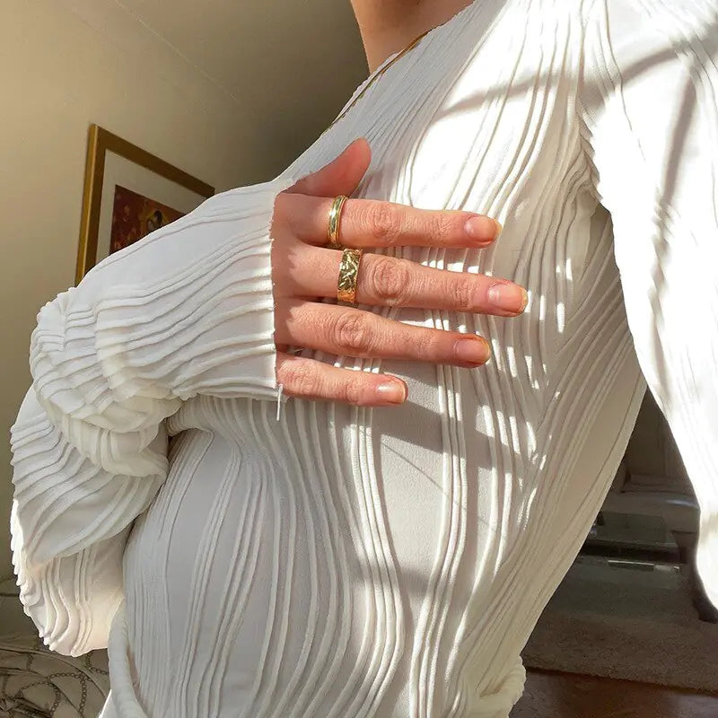 Long Sleeve Wavy Top