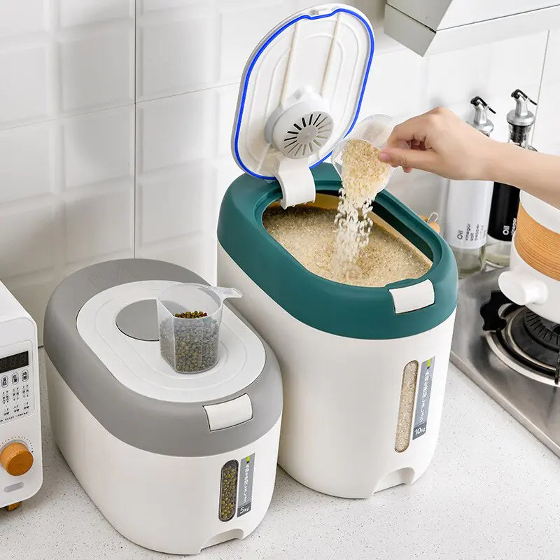 Automatic Food Storage Bin