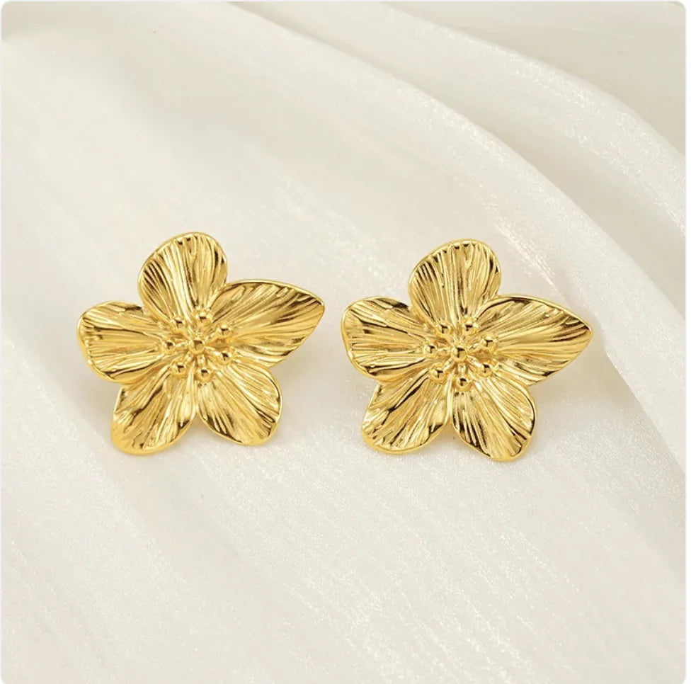 Gold Petal Stud Earrings